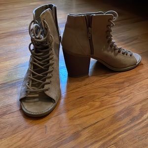 Mossimo lace up booties